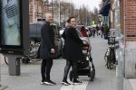 Amsterdam 18 maart 2020
Fulko v Kooperen met zijn vriendin achter de kinderwagen