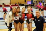 Volendam 8 maart 2020
Kwartfinale NK Turnen in Volendam . Jan Keizer en zijn vrouw komen hun kleindochter Lucy aanmoedigen .
