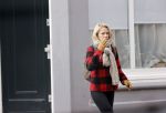 Amsterdam 1 april 2020
Jennifer Hoffman heeft nieuw huis gekocht met haar nieuwe Amerikaanse vriend.
