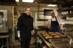 Amstelveen 2 april 2020
Johnny Heitinga bezorgt eten  voor bijzondere mensen ivm het Corona virus .