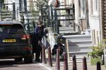 Amsterdam 23 maart 2020
Matthijs v Nieuwkerk brengt zijn vrouw Karin v Munster naar hun huis op de gracht . Vervolgens rijdt hij naar zijn eigen appartement in complex Pontsteiger . Na daar een uurtje geweest te zijn rijdt hij op zijn fiets naar de westergasfabriek waar DWDD opgenomen wordt.