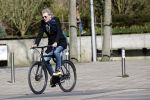 Amsterdam 23 maart 2020
Matthijs v Nieuwkerk brengt zijn vrouw Karin v Munster naar hun huis op de gracht . Vervolgens rijdt hij naar zijn eigen appartement in complex Pontsteiger . Na daar een uurtje geweest te zijn rijdt hij op zijn fiets naar de westergasfabriek waar DWDD opgenomen wordt.