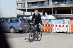 Amsterdam 23 maart 2020
Matthijs v Nieuwkerk brengt zijn vrouw Karin v Munster naar hun huis op de gracht . Vervolgens rijdt hij naar zijn eigen appartement in complex Pontsteiger . Na daar een uurtje geweest te zijn rijdt hij op zijn fiets naar de westergasfabriek waar DWDD opgenomen wordt.