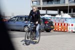 Amsterdam 23 maart 2020
Matthijs v Nieuwkerk brengt zijn vrouw Karin v Munster naar hun huis op de gracht . Vervolgens rijdt hij naar zijn eigen appartement in complex Pontsteiger . Na daar een uurtje geweest te zijn rijdt hij op zijn fiets naar de westergasfabriek waar DWDD opgenomen wordt.