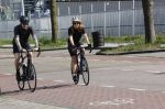Amsterdam 11 april 2020
Olcay Gulsen en Ruud de Wild gaan samen fietsen / wielrennen