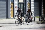 Amsterdam 11 april 2020
Olcay Gulsen en Ruud de Wild gaan samen fietsen / wielrennen