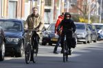 Den haag 21 maart 2020
Piet Hein Donner en zijn vrouw fietsend door Den Haag.