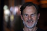 Cruqius 31 maart 2020
Tennissen voor het goede doel met Diederik v Manen. Ronald de Boer