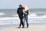 Scheveningen 3 april 2020
Samantha de Jong Barbie met haar nieuwe vriend op het strand van Scheveningen