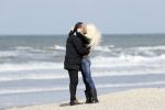 Scheveningen 3 april 2020
Samantha de Jong Barbie met haar nieuwe vriend op het strand van Scheveningen