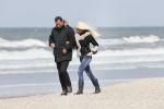 Scheveningen 3 april 2020
Samantha de Jong Barbie met haar nieuwe vriend op het strand van Scheveningen