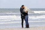 Scheveningen 3 april 2020
Samantha de Jong Barbie met haar nieuwe vriend op het strand van Scheveningen