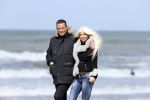 Scheveningen 3 april 2020
Samantha de Jong Barbie met haar nieuwe vriend op het strand van Scheveningen