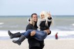 Scheveningen 3 april 2020
Samantha de Jong Barbie met haar nieuwe vriend op het strand van Scheveningen