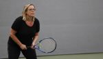 Cruqius 1 april 2020
Diederik v Maren tennist 24 uur voor het ouderenfonds. Diederik tennist oa tegen Selma v Dijk