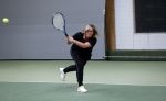 Cruqius 1 april 2020
Diederik v Maren tennist 24 uur voor het ouderenfonds. Diederik tennist oa tegen Selma v Dijk