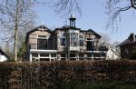 Bergen aan Zee 6 april 2020
Het nieuwe huis van Sonja Bakker en Barrie v Suijdam