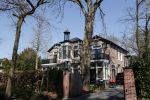Bergen aan Zee 6 april 2020
Het nieuwe huis van Sonja Bakker en Barrie v Suijdam