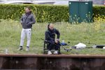 Maarssen 14 april 2020
Wesley Sneijder , zijn broers Rodney en Jeffrey zijn aan het vissen op het Amsterdam Rijn kanaal. Ook een vriend is erbij.