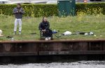 Maarssen 14 april 2020
Wesley Sneijder , zijn broers Rodney en Jeffrey zijn aan het vissen op het Amsterdam Rijn kanaal. Ook een vriend is erbij.
