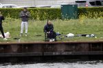 Maarssen 14 april 2020
Wesley Sneijder , zijn broers Rodney en Jeffrey zijn aan het vissen op het Amsterdam Rijn kanaal. Ook een vriend is erbij.