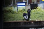 Maarssen 14 april 2020
Wesley Sneijder , zijn broers Rodney en Jeffrey zijn aan het vissen op het Amsterdam Rijn kanaal. Ook een vriend is erbij.