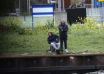 Maarssen 14 april 2020
Wesley Sneijder , zijn broers Rodney en Jeffrey zijn aan het vissen op het Amsterdam Rijn kanaal. Ook een vriend is erbij.