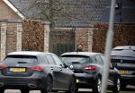 Bergschenhoek 21 maart 2021
Andre Hazes vertrekt vanaf het huis van zijn vriendin Sarah v Soelen