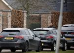 Bergschenhoek 21 maart 2021
Andre Hazes vertrekt vanaf het huis van zijn vriendin Sarah v Soelen