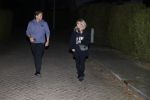 Bergschenhoek 13 maart 2021
Andre Hazes en Sarah v Soelen lopen buiten op straat.