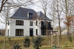 Noordwijkerhout 17 maart 2021
Dirk Kuijt heeft een nieuw huis /villa gekocht op Sancta Maria