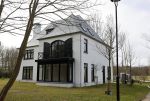 Noordwijkerhout 17 maart 2021
Dirk Kuijt heeft een nieuw huis /villa gekocht op Sancta Maria