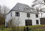 Noordwijkerhout 17 maart 2021
Dirk Kuijt heeft een nieuw huis /villa gekocht op Sancta Maria