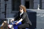 Amsterdam 30maart 2021
Henriette Tol op de fiets in Amsterdam zuid