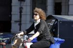 Amsterdam 30maart 2021
Henriette Tol op de fiets in Amsterdam zuid