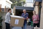 Noordwijk 31 maart 2021
Martien Meiland en Leroy Molkenboer  helpen mee met de verhuizing naar hun nieuwe huis
