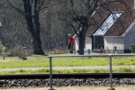 Eefde 30 maart 2021
Matthijs v Nieuwkerk bij zijn huis in Eefde