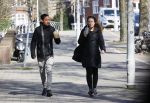 Amsterdam 29 maart 2021
Ryan Marciano met zijn vriendin Kim Sanders in Amsterdam zuid.