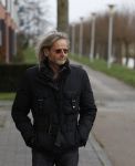 Zwolle 27 maart 2021
Sander v Betten bij zijn huis in Zwolle. Sander is de vriend van Erica Meiland