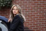 Bergschenhoek 11 maart 2021
Sarah v Soelen de nieuwe vriendin van Andre Hazes . Ze gaat met de Bentley met haar moeder naar schoonheidssalon.