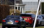 Bergschenhoek 11 maart 2021
Sarah v Soelen de nieuwe vriendin van Andre Hazes . Ze gaat met de Bentley met haar moeder naar schoonheidssalon.