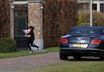 Bergschenhoek 11 maart 2021
Sarah v Soelen de nieuwe vriendin van Andre Hazes . Ze gaat met de Bentley met haar moeder naar schoonheidssalon.