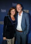 Den Haag 9 maart 2022
Premiere Festen in de koninklijke schouwburg van Den haag. Astrid Joosten met partner Rob Peters