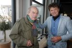 Bloemendaal 7 april 2022
Presentatie schoen van Beau v Erven Dorens in samenwerking met schoenenmerk Rehab. Beau komt al kite surfend aan . Zijn zonen zijn broers en vader zijn ook aanwezig bij strandtent de Republiek.