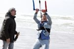 Bloemendaal 7 april 2022
Presentatie schoen van Beau v Erven Dorens in samenwerking met schoenenmerk Rehab. Beau komt al kite surfend aan . Zijn zonen zijn broers en vader zijn ook aanwezig bij strandtent de Republiek.