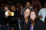 Amsterdam 4 april 2022
Presentatie toppers in de arena.
Aanwezig oa Jan Smit Jeroen v d Boom  en Rene Froger. Danny de Munk met een fan