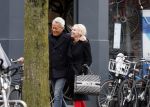 Amsterdam 6 april 2022
Denise Boekhoff met haar nieuwe vriend Mike Kesseler op straat in Amsteram zuid