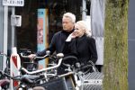 Amsterdam 6 april 2022
Denise Boekhoff met haar nieuwe vriend Mike Kesseler op straat in Amsteram zuid