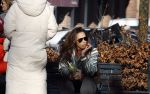 Amsterdam 5 maart 2022
Glennis Grace met de baby van Nienke Plas op de cornelis schuytstraat.