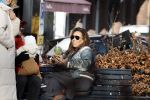 Amsterdam 5 maart 2022
Glennis Grace met de baby van Nienke Plas op de cornelis schuytstraat.